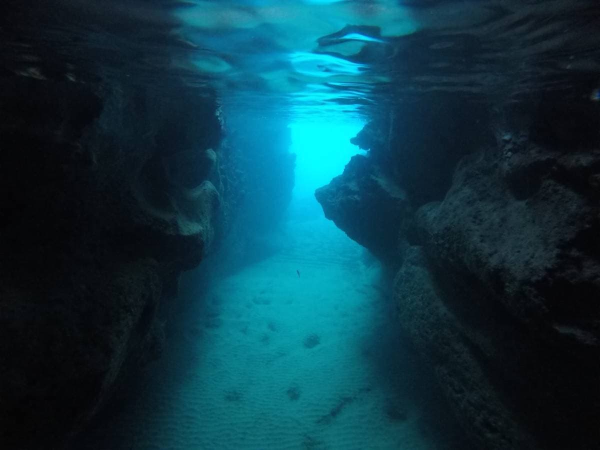 COVA TALLADA + SPELEOLOGIA +SNORKELING — Galería 4/5