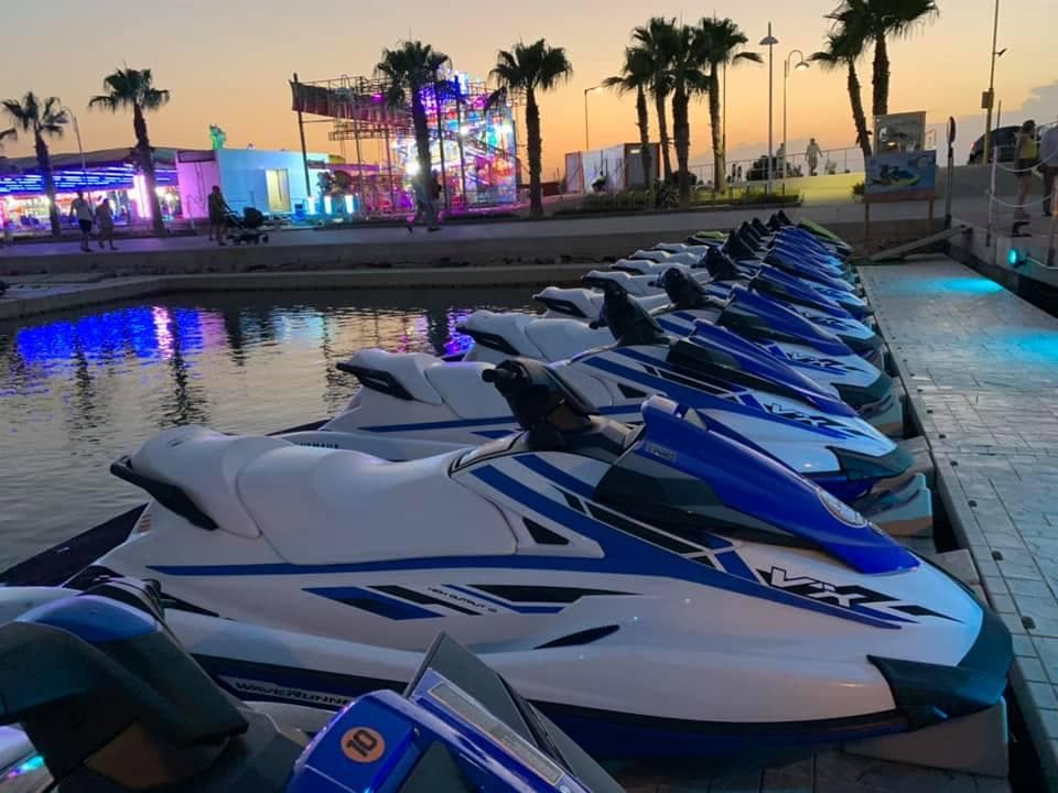 Plataformas flotantes para motos de agua y Marina Seca — Galería 4/5